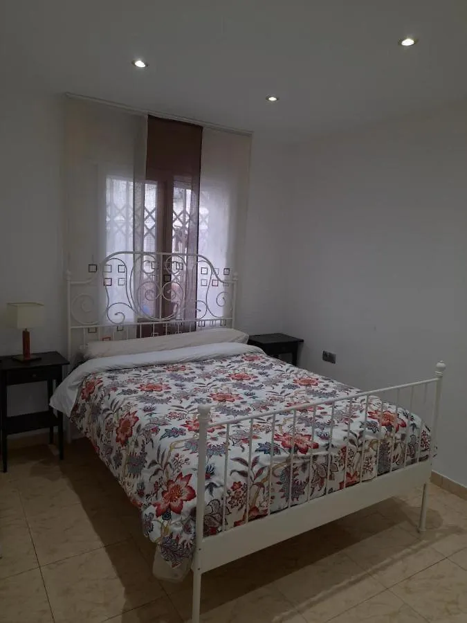 House Close To Airport El Prat de Llobregat Apartamento